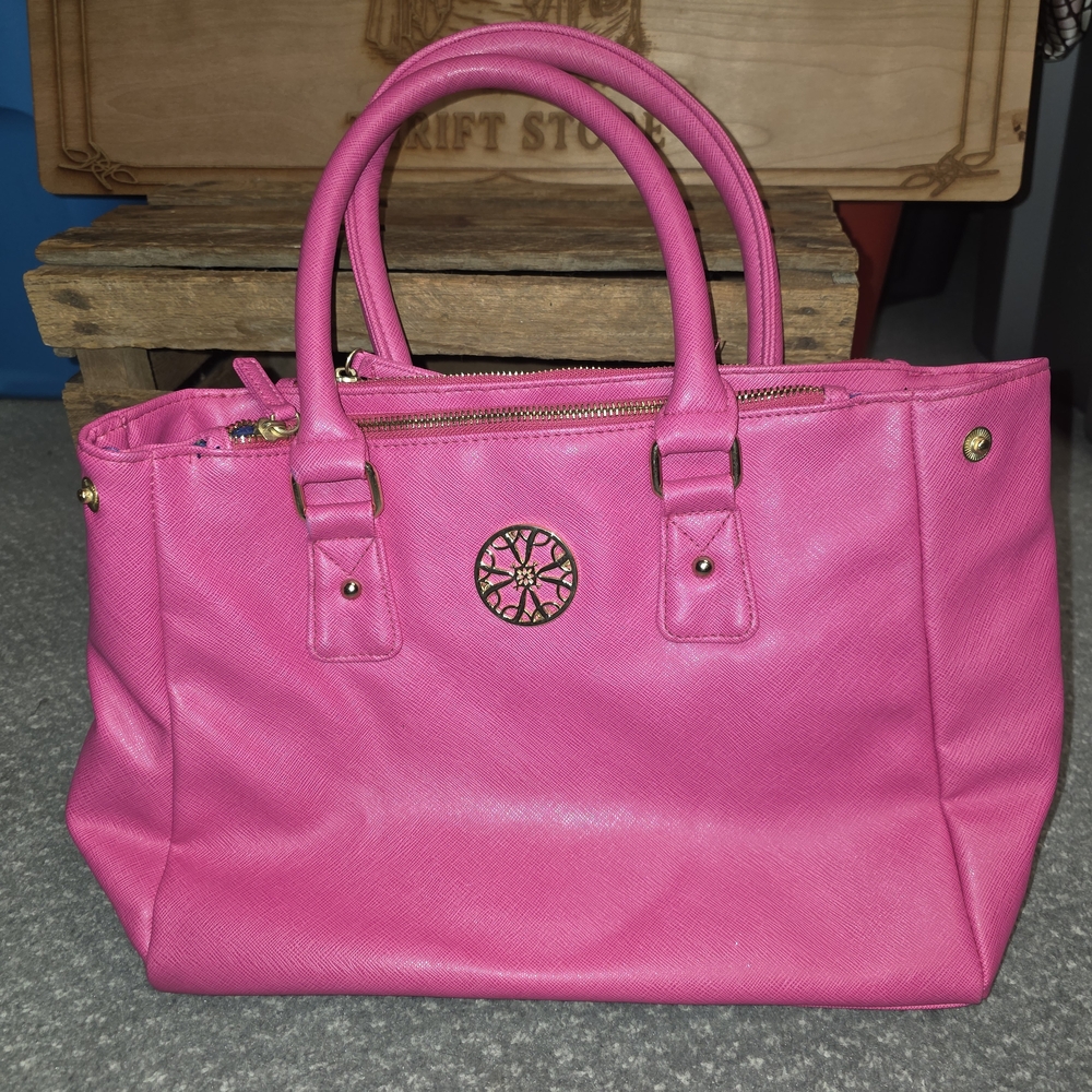 Avon Signature Collection Pink Tote Bag
